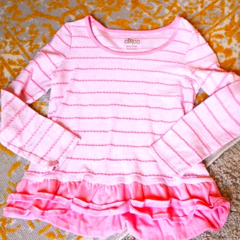 Circo girl ruffle bottom top